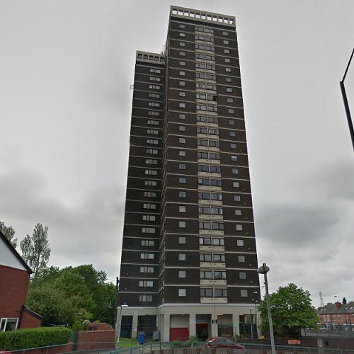 Stretford House in Trafford Park, United Kingdom (Google Maps) Virtual Globetrotting
