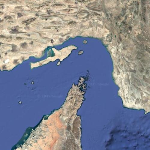 Strait of Hormuz in Bandar Abbas, Oman - Virtual Globetrotting
