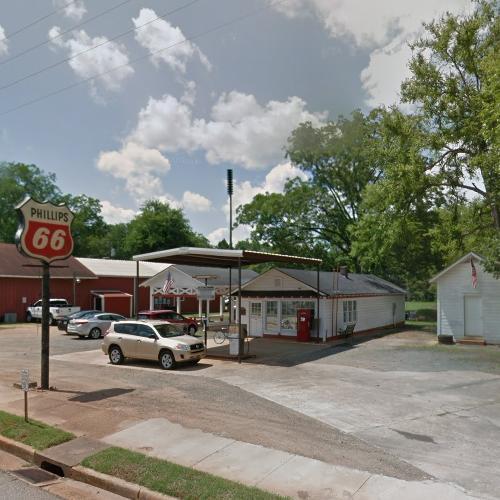 Billy Carter's Gas Station & Museum in Plains, GA (Google Maps)