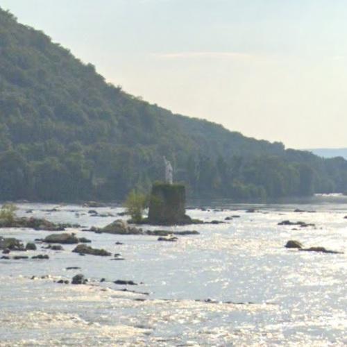Statue of Liberty Replica in Harrisburg, PA Virtual Globetrotting