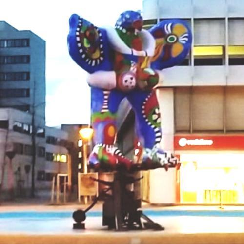 'Lifesaver' by Niki de Saint Phalle (StreetView)