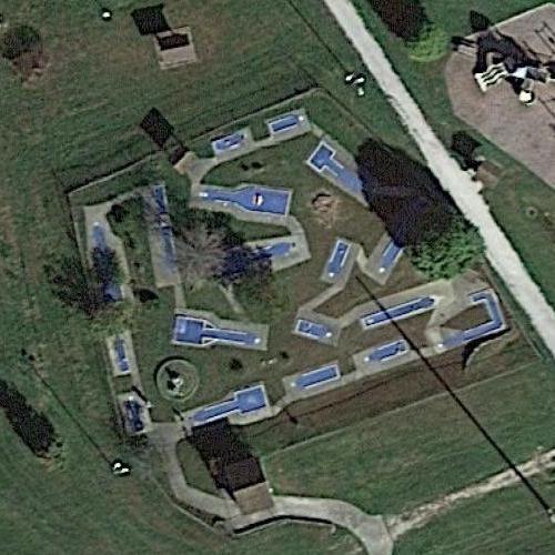 Valley Park Miniature Golf Course in Hurricane, WV (Google Maps)