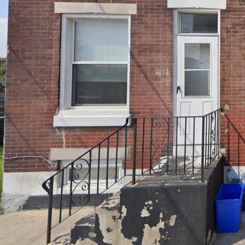 Rocky Balboa's doorstep (StreetView)
