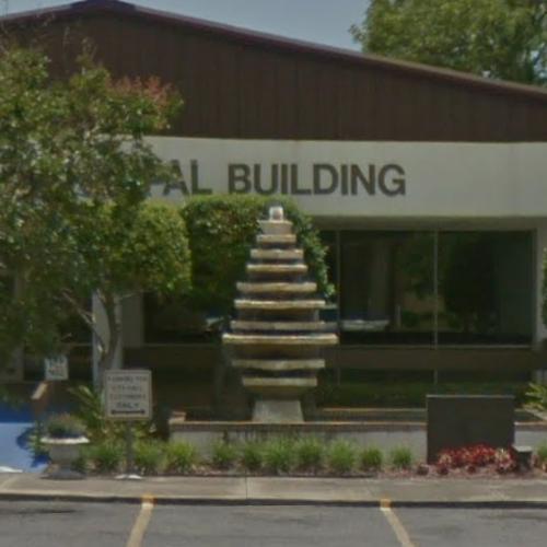 Pineville Municipal Building Fountain in Pineville, LA (Google Maps)