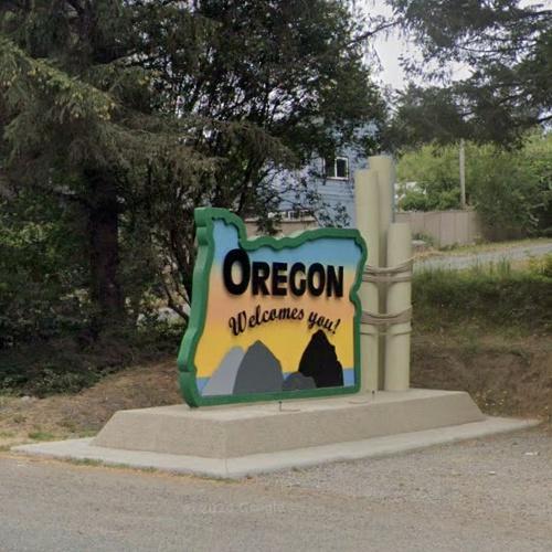 Oregon Welcomes You in Harbor, OR - Virtual Globetrotting