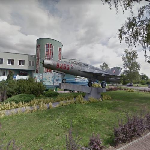 MiG-21UM (StreetView)