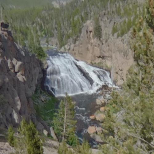 Gibbon Falls in Yellowstone National - Gibbon Falls 