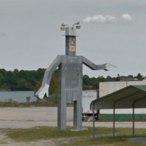 Metal Man in Ludowici, GA (Google Maps)
