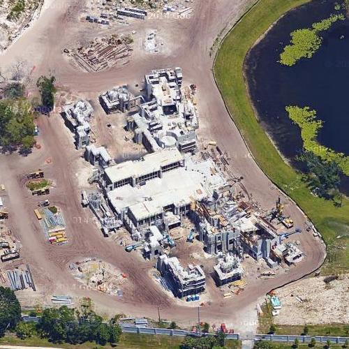 Kiran and Pallavi Patel 39 s compound - Kiran And Pallavi Patels Compound 