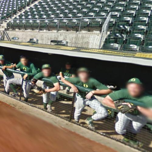 Univ. Oregon Baseball team in Eugene, OR Virtual Globetrotting