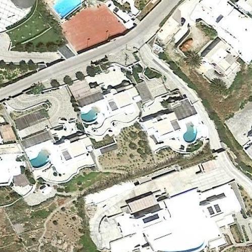 The Kardashians Mykonos rental villas (Google Maps)