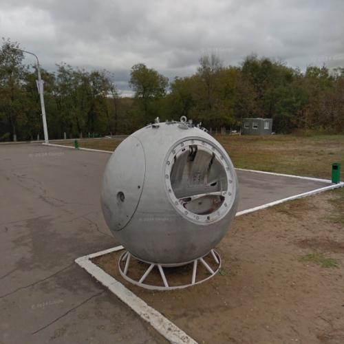 Space capsule at Yuri Gagarin's landing site (StreetView)