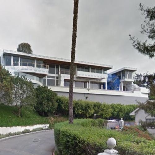 Kola Aluko's House (former) in Los Angeles, CA (Google Maps)