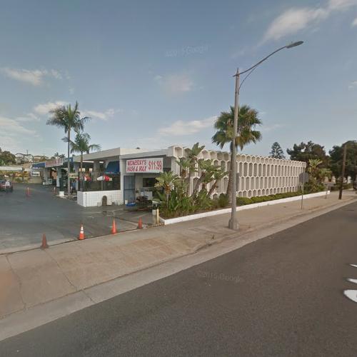 Hollywood Riviera Car Wash in Redondo Beach, CA (Google Maps)