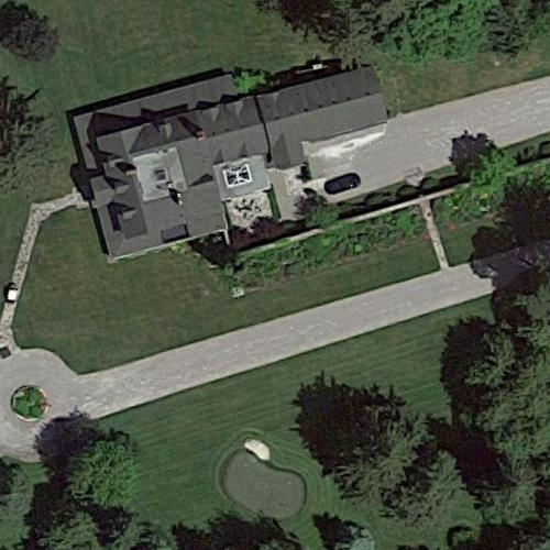 Beechcroft and Lakehurst Gardens in Roches Point, Canada Virtual