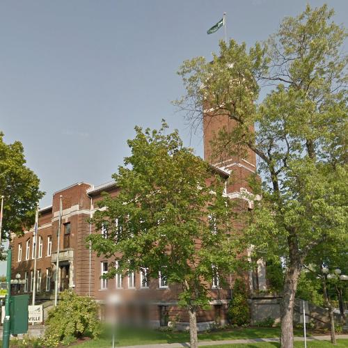 RivièreduLoup Town Hall in Rivièreduloup, Canada (Google Maps)