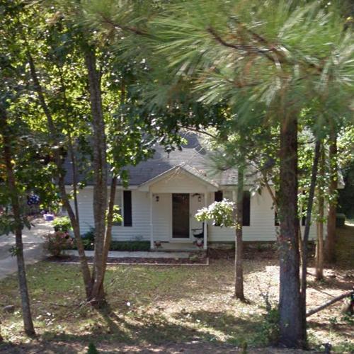 Dwight & Sherry's House ("The Walking Dead") in Senoia, GA (Google Maps)
