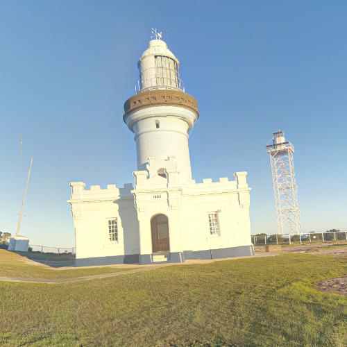 Point Perpendicular Lightstation in Currarong, Australia (Google Maps)
