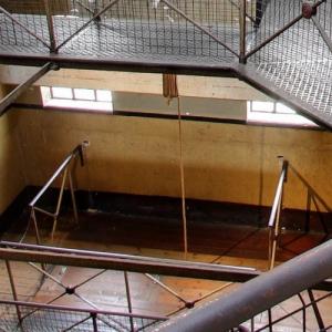 The gallow at Old Melbourne Gaol (StreetView)