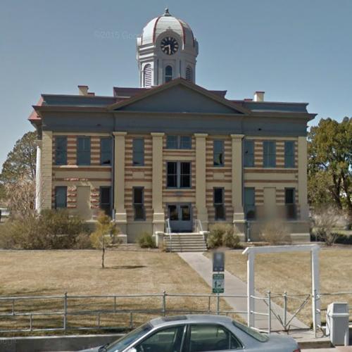Jeff Davis County Courthouse in Fort Davis, TX (Google Maps)