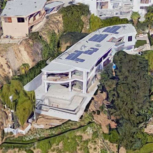 Richelieu Dennis’ House - Virtual Globetrotting