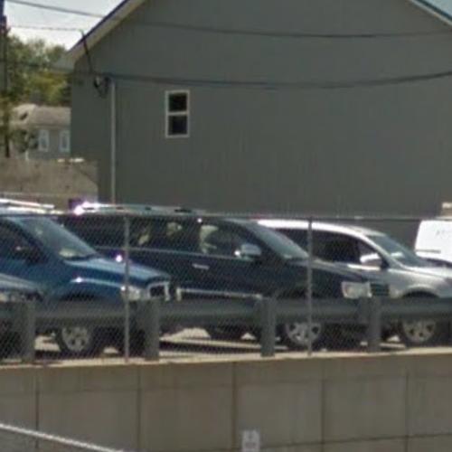 Chrysler Aspen Limited in Madawaska, ME (Google Maps)