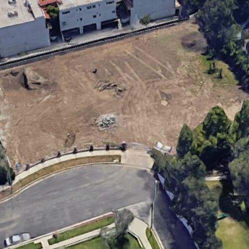 Justin Hartley's House (New Construction) in Los Angeles, CA (Google Maps)