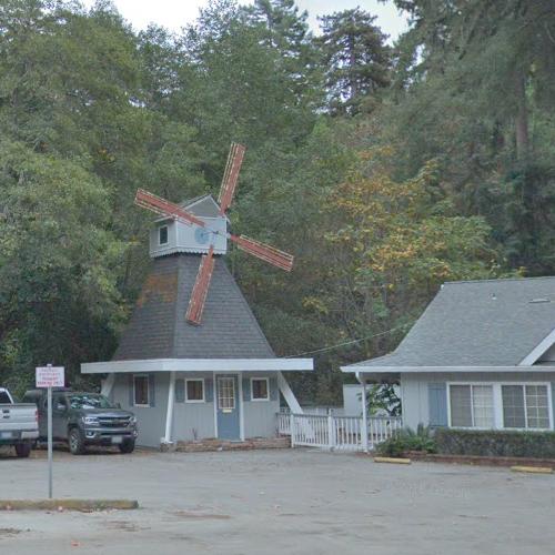 Windmill in La Honda, CA (Google Maps)