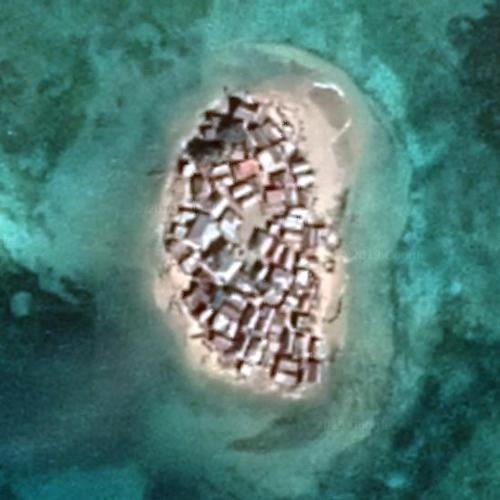 Ilet a Brouee (most densely populated island in the world) in Îleà