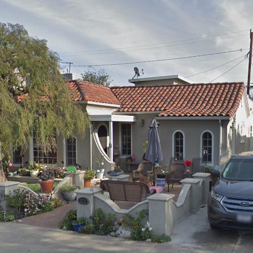 Sussman's mother's house ("Dexter") in Long Beach, CA (Google Maps)