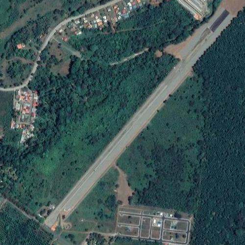 Quepos La Managua Airport (XQP) in Quepos, Costa Rica (Google Maps)
