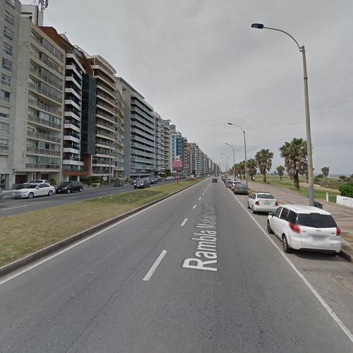 Rambla of Montevideo in Montevideo, Uruguay (Google Maps)