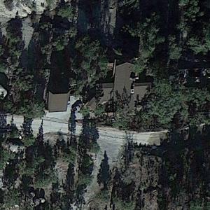 Tom Delonge's Cabin in Idyllwild, CA - Virtual Globetrotting