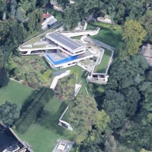 Ultra Modern Villa by B&uuml;ro Graft (Google Maps)