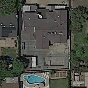 Sarah Hyland's House - Virtual Globetrotting