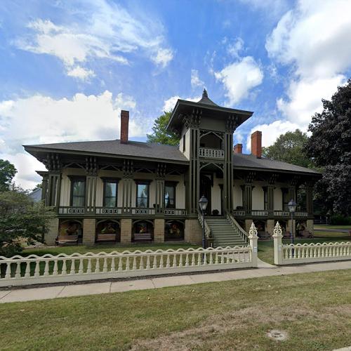 Honolulu House in Marshall, MI (Google Maps)