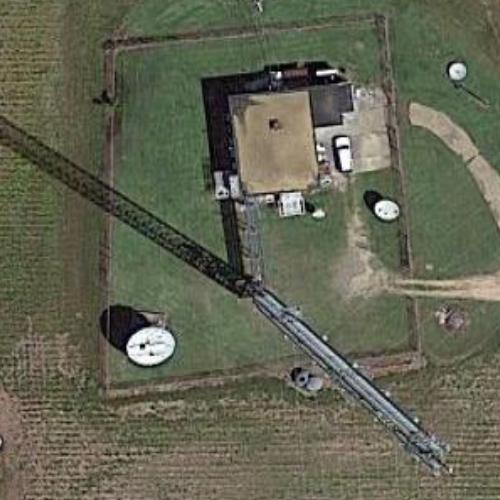 Noe Corp Tower in Columbia, LA (Google Maps)