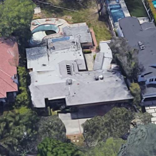 Jordan Clarkson's House in Los Angeles, CA (Google Maps)