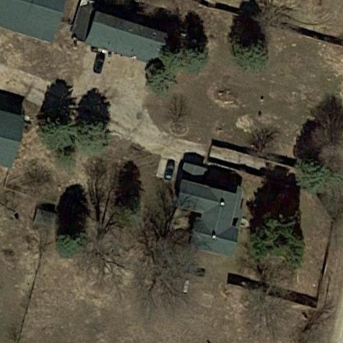 D'arcy Wretzky House in Watervliet, MI (Google Maps)