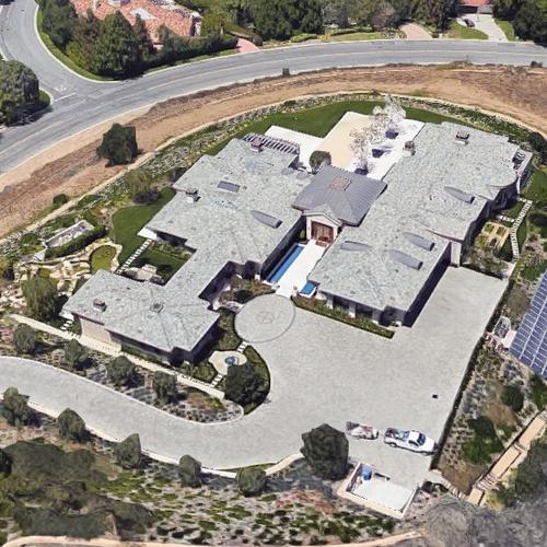 Bob Chapek's House Virtual Globetrotting