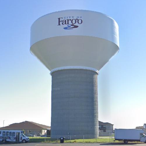 Fargo 33rd Ave S water tower in Fargo, ND (Google Maps)