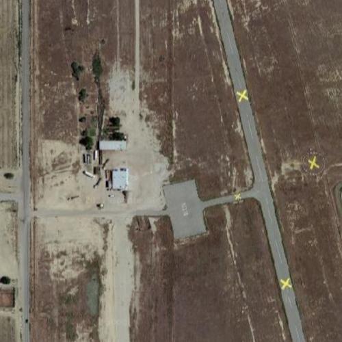 Lost Hills Airport in Lost Hills, CA (Google Maps)