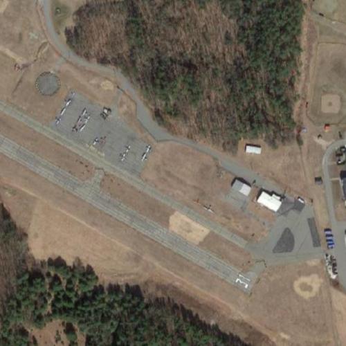Danielson Airport (KLZD) in Danielson, CT (Google Maps)