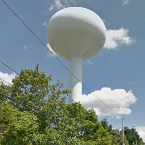 Providence, Greenwich Ave, water tower in East Providence, RI Virtual Globetrotting