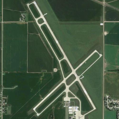 Hastings Municipal Airport (HSI/KHSI) in Hastings, NE (Google Maps)