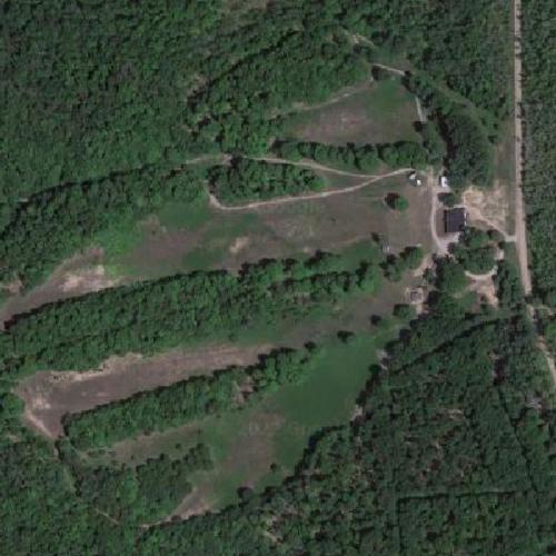 Challenge Mountain in Boyne Falls, MI (Google Maps)