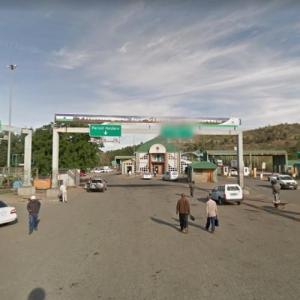 Maseru Bridge Border Control in Maseru, Lesotho - Virtual Globetrotting