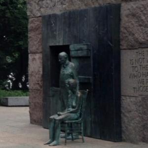 'Appalachian Farm Couple' by George Segal (StreetView)