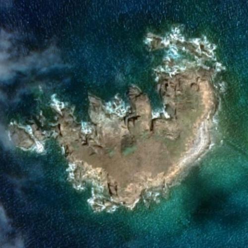 Little Seal Dog Island in Road Town, Virgin Islands, British (Bing Maps)