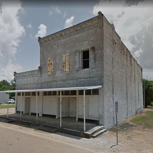 Old building in Anguilla, MS in Anguilla, MS Virtual Globetrotting